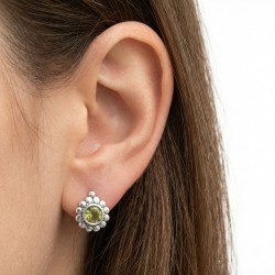 PENDIENTE DE PLATA DE LEY Y OLIVINA